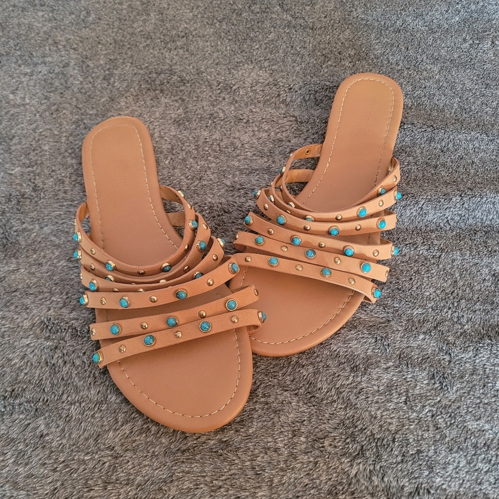 Olivia Miller sandals size 10